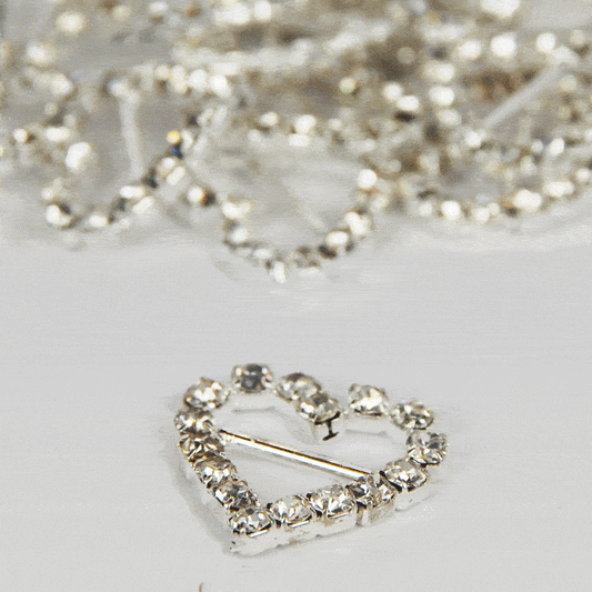 Diamante Heart Buckle - Horizontal Bar